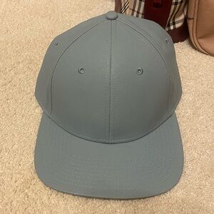 Marc by Marc Jacobs
 arona blue leather strap 
gold buckle NWT cap